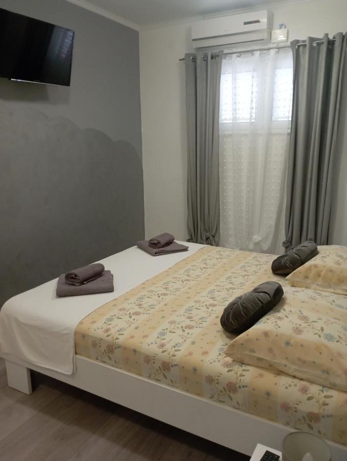 Pia Apartment Дуги-Рат Экстерьер фото