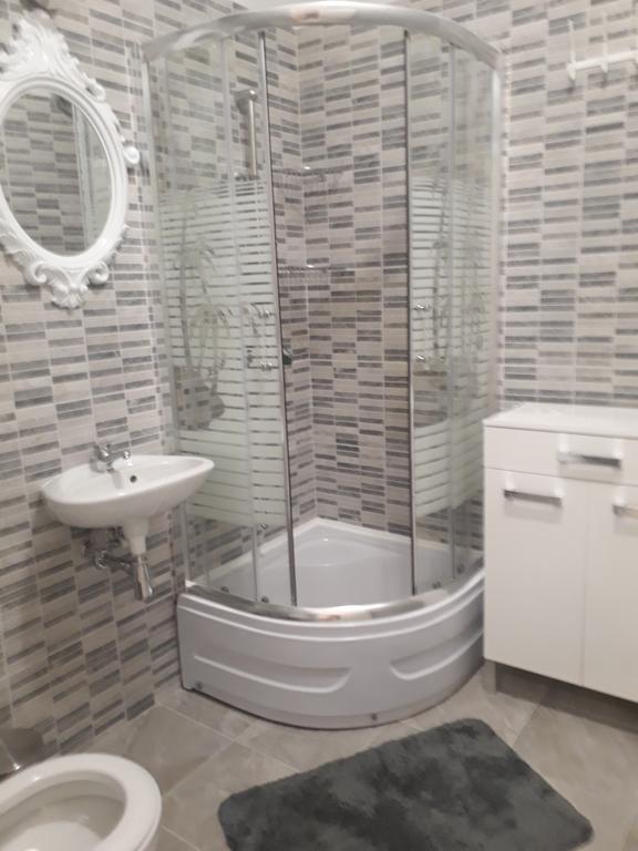 Pia Apartment Дуги-Рат Экстерьер фото